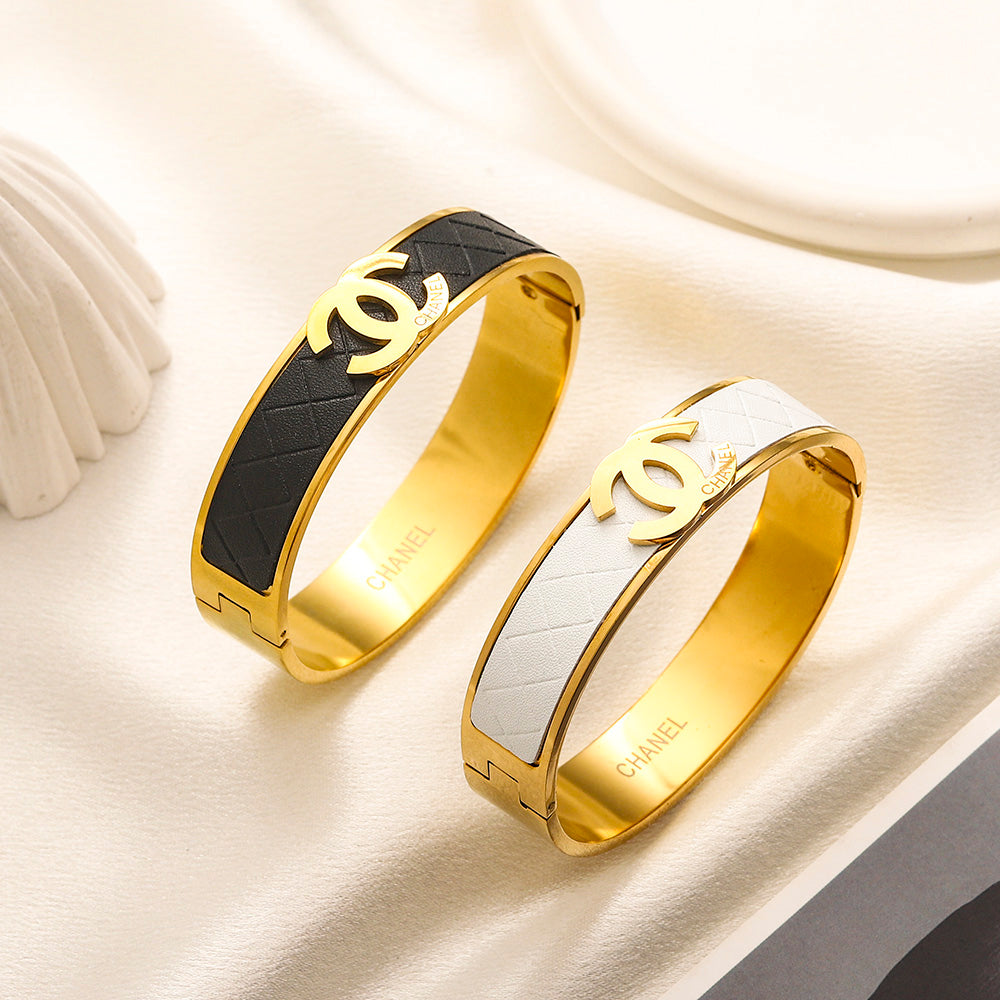 304 Stainless Steel Color-Inlay Interlocking-C Band Bracelet