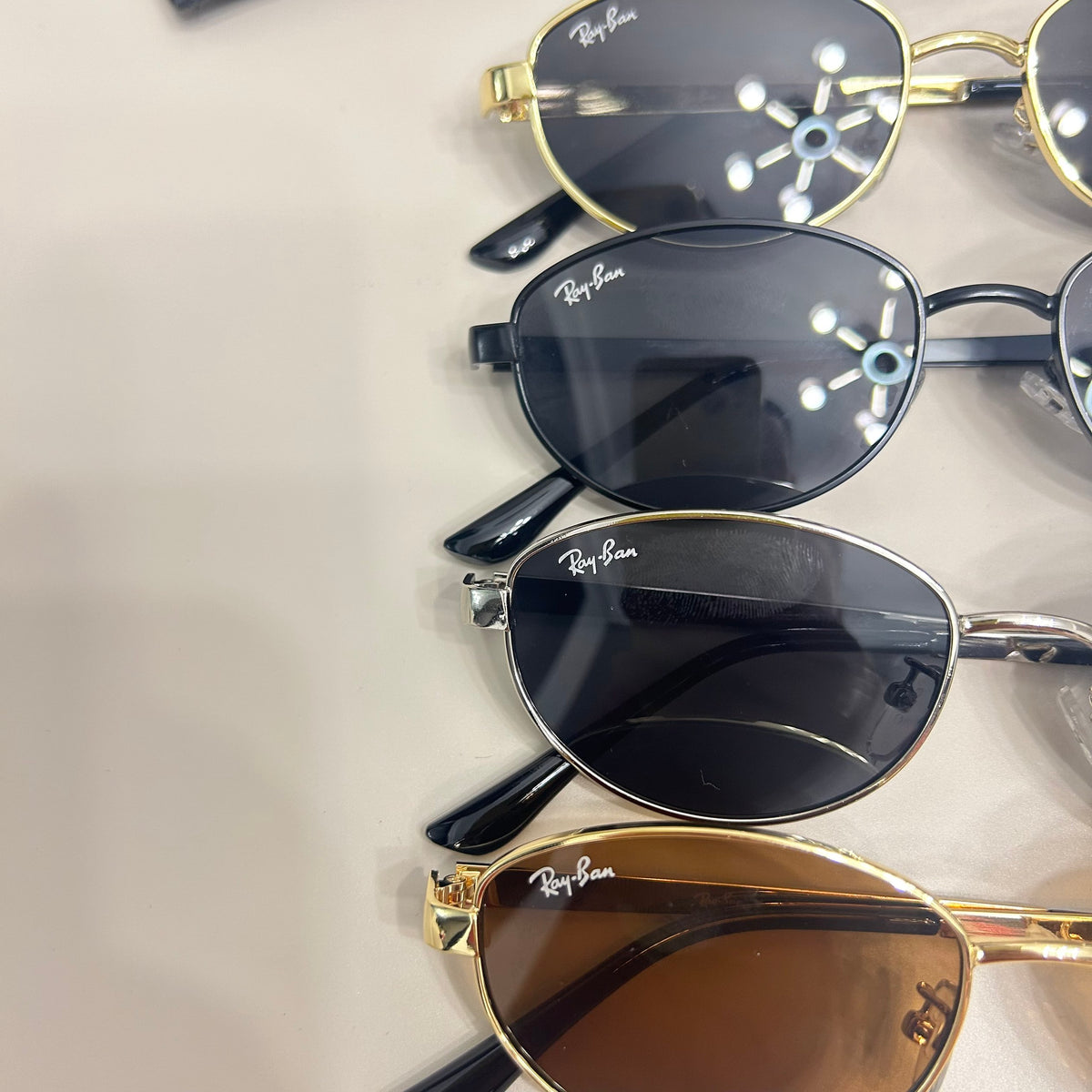 Round Sunglasses with Minimal Metal Frames