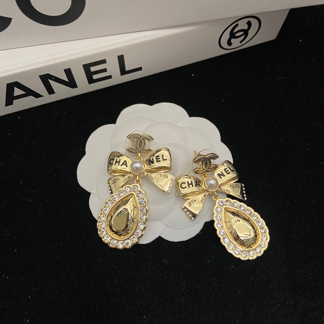 Bow & Teardrop Stone Earrings