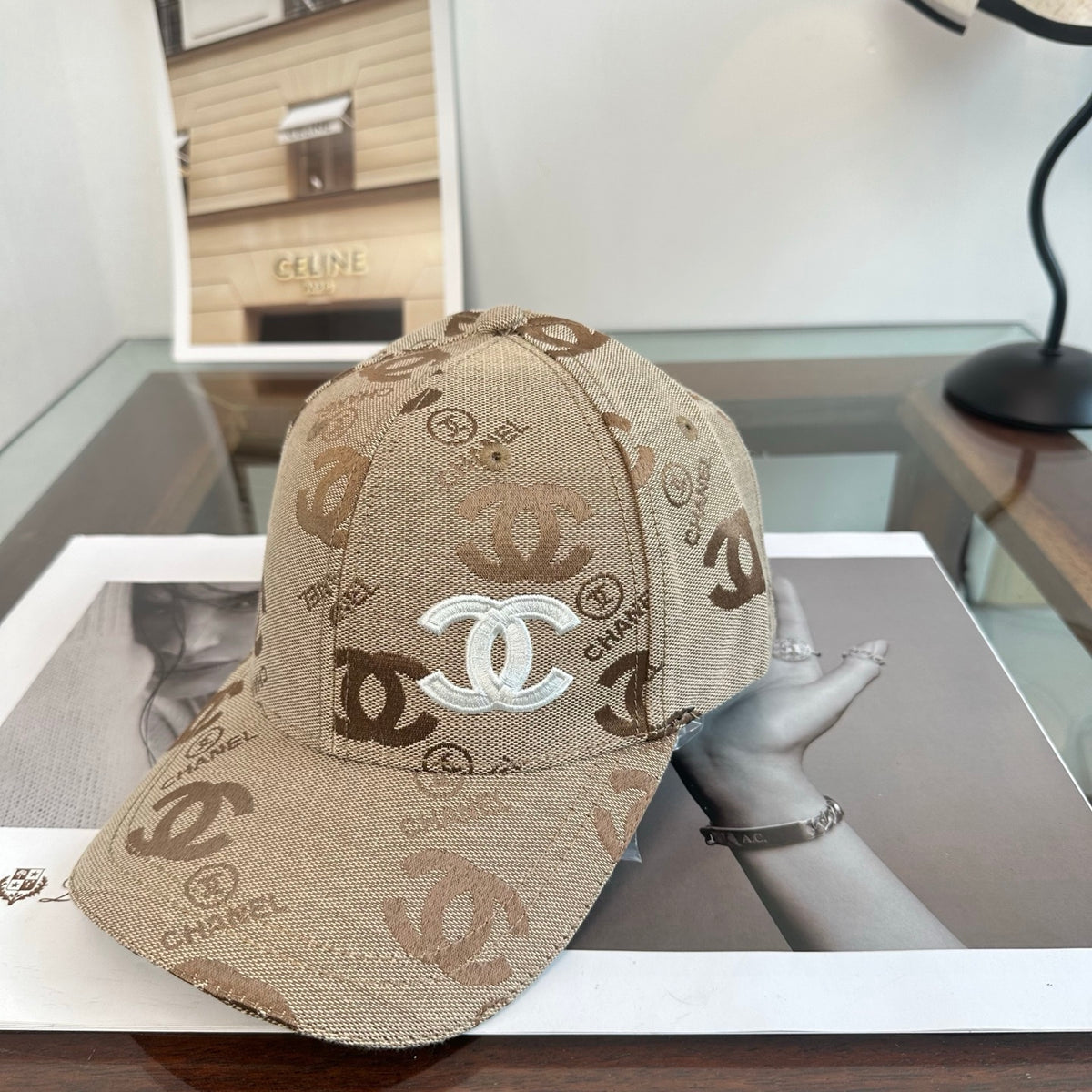 Trendy Unisex Fashion Baseball Cap CH*NEL Series、Fashion Caps