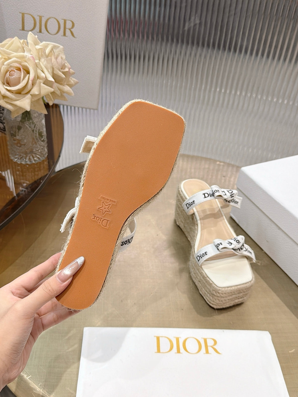 Fashion Sandals & Slippers Daily Footwear D*or Series、Fashion Sandals & Slippers