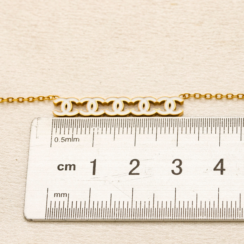 304 Stainless Steel Triple Interlocking-C Bar Necklace
