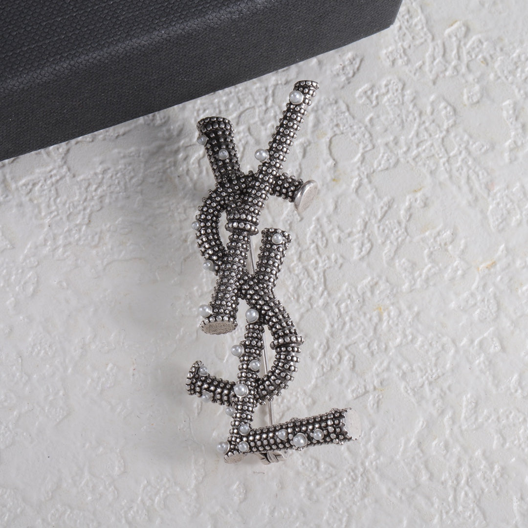Premium Edition Brooch、Brooches Collection、𝐁𝐫𝐨𝐨𝐜𝐡𝐞𝐬(𝐇)