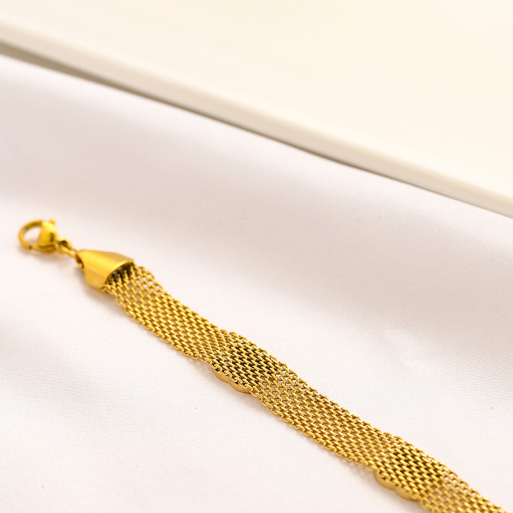 304 Stainless Steel Wide Mesh Interlocking-C Bracelet