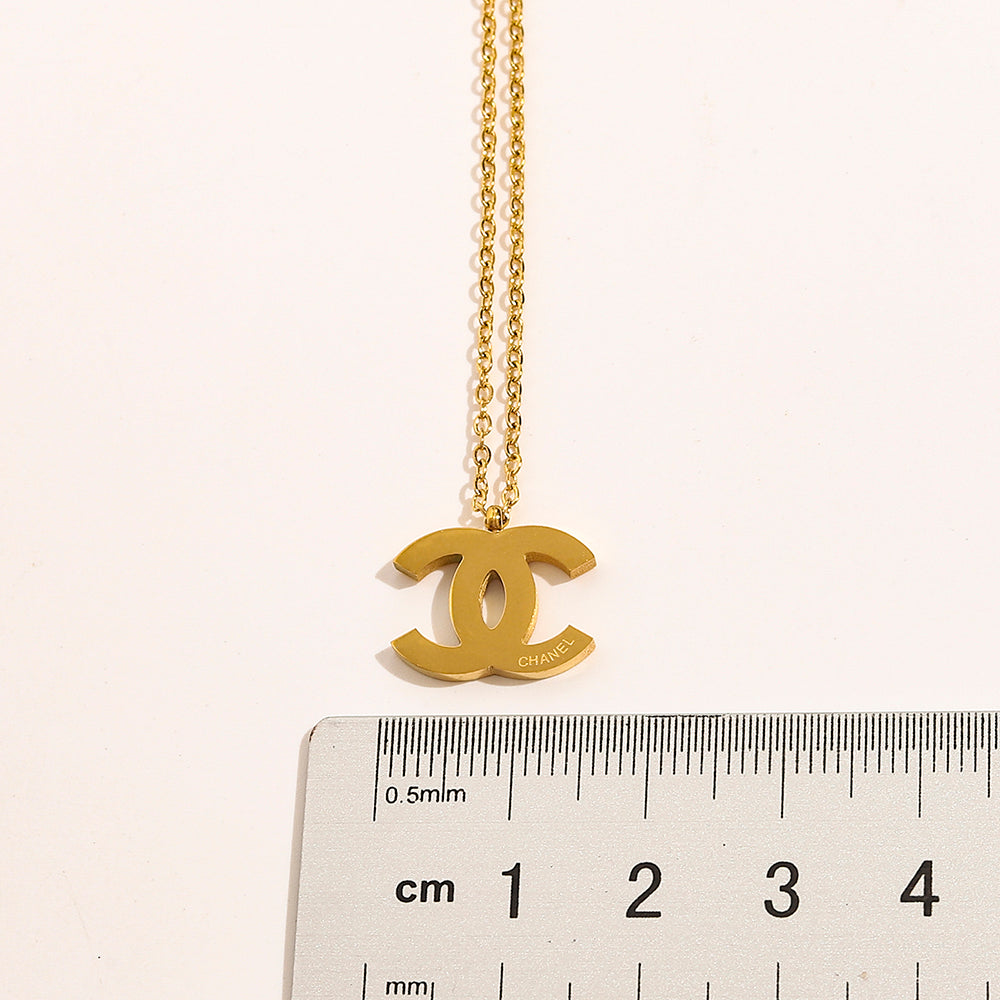304 Stainless Steel Bold Interlocking-C Pendant Necklace