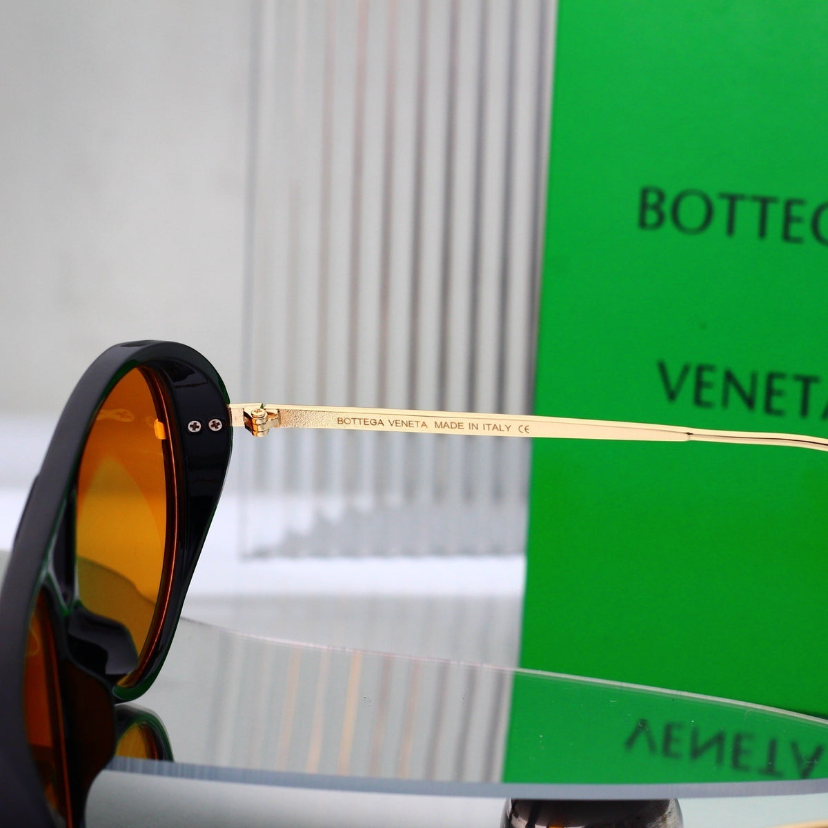 Classic Teardrop Aviator Sunglasses