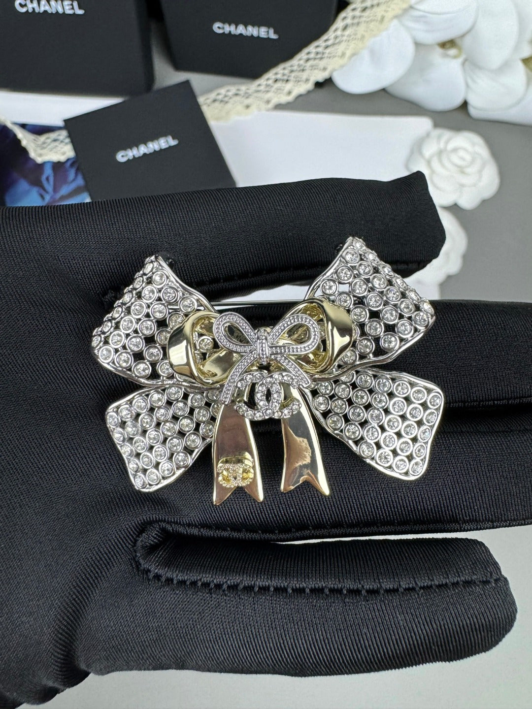 Premium Edition Brooch、Brooches Collection、CH*NEL Series、𝐁𝐫𝐨𝐨𝐜𝐡𝐞𝐬（𝐇）