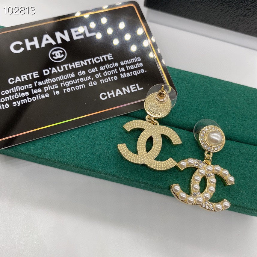 Pearl-Effect & Textured Interlocking-C Drop Earrings