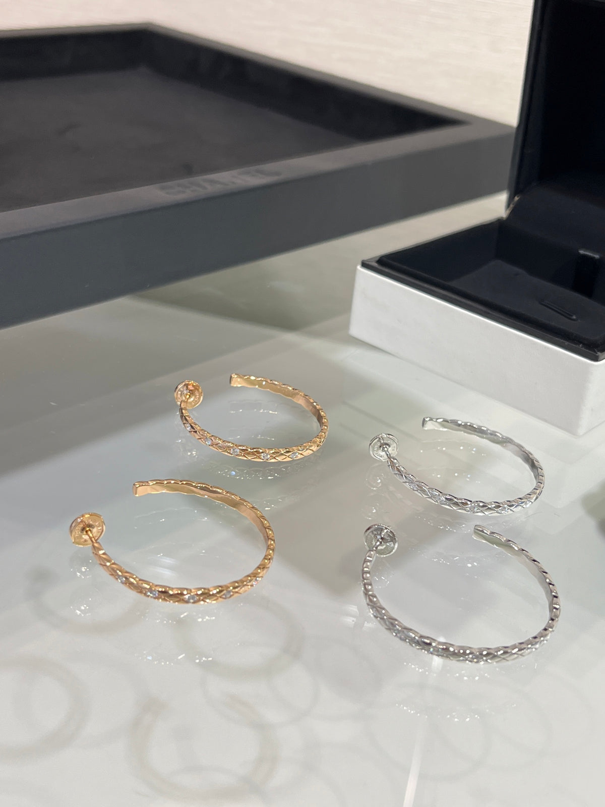 Textured Slim Hoop Earrings