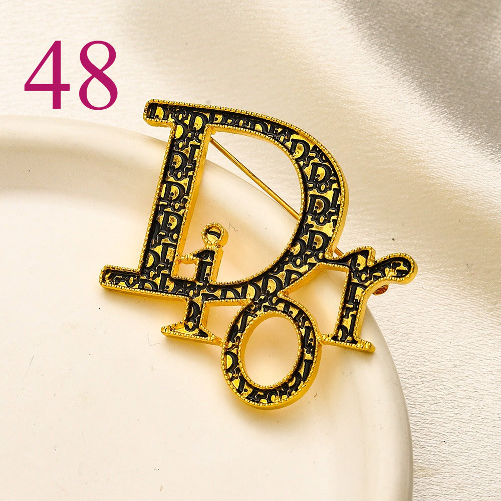 Fashion Brooch Collection,Brooches Collection、GU*CI Series、L*V Series、D*or Series、Y*L Series