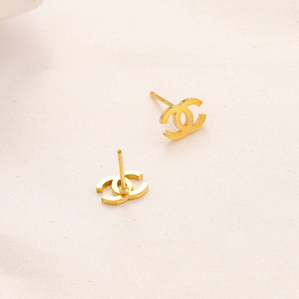 304 Stainless Steel Petite Interlocking-C Stud Earrings