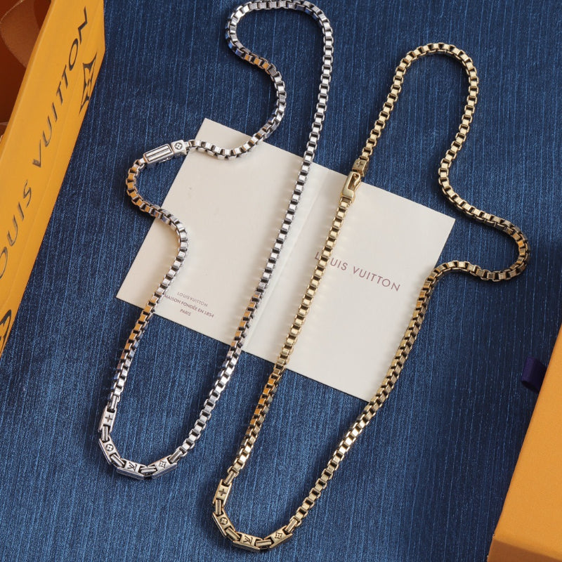 Classic Curb Chain Necklace