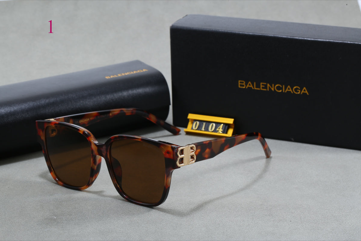Flat-Top Square Sunglasses with Logo Hinges