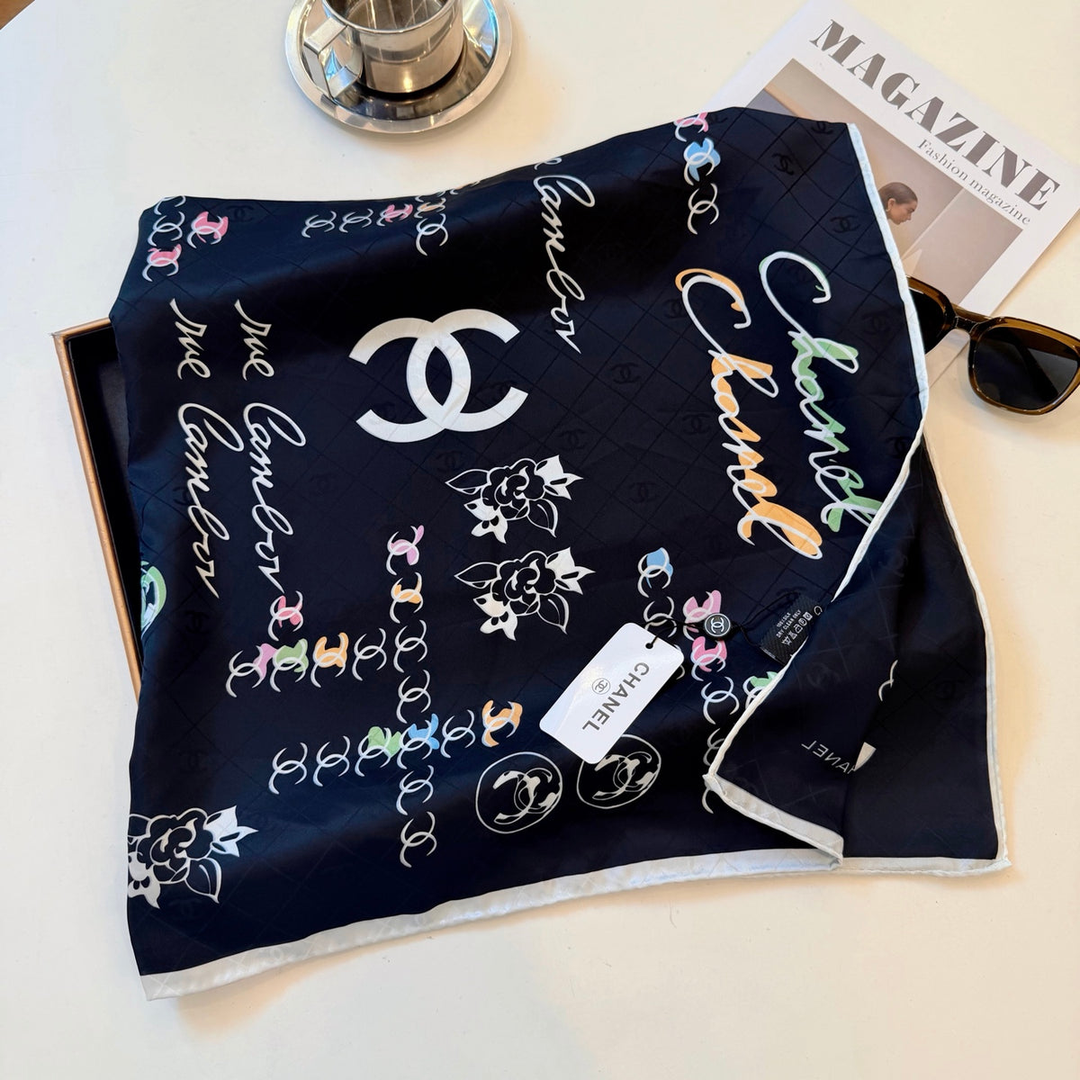Jewelry Motif Square Scarf - 90 x 90 cm