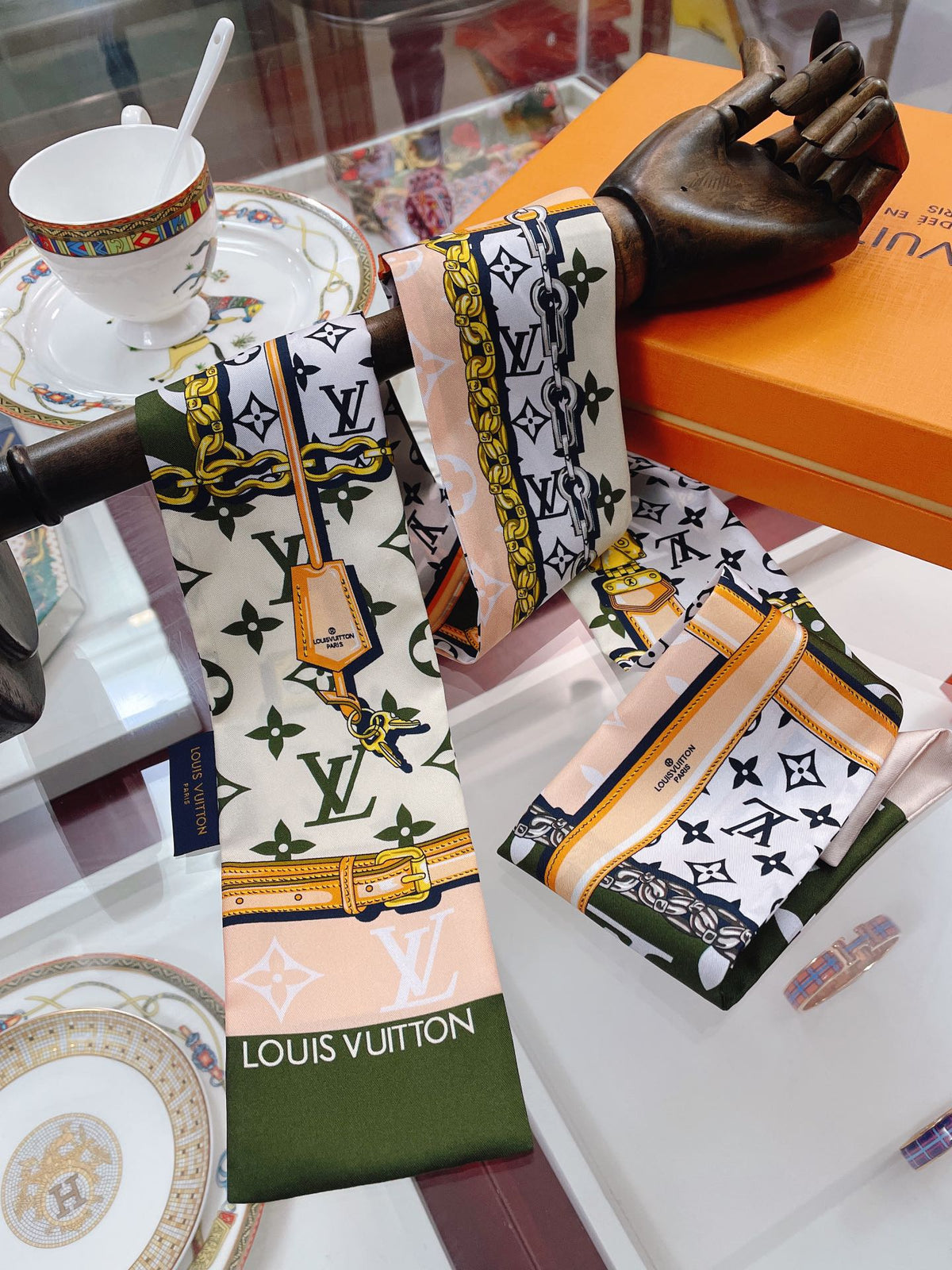 Chain & Monogram Print Ribbon Scarf - 5 x 120 cm