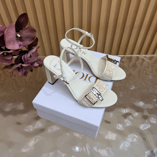 Fashion Sandals & Slippers Daily Footwear  D*or Series、Fashion Sandals & Slippers