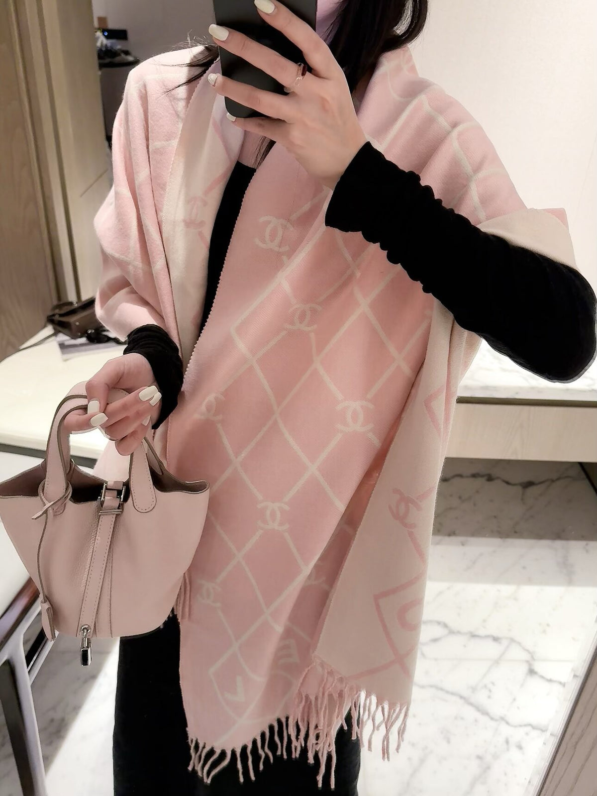 Diamond Lattice Wrap Scarf