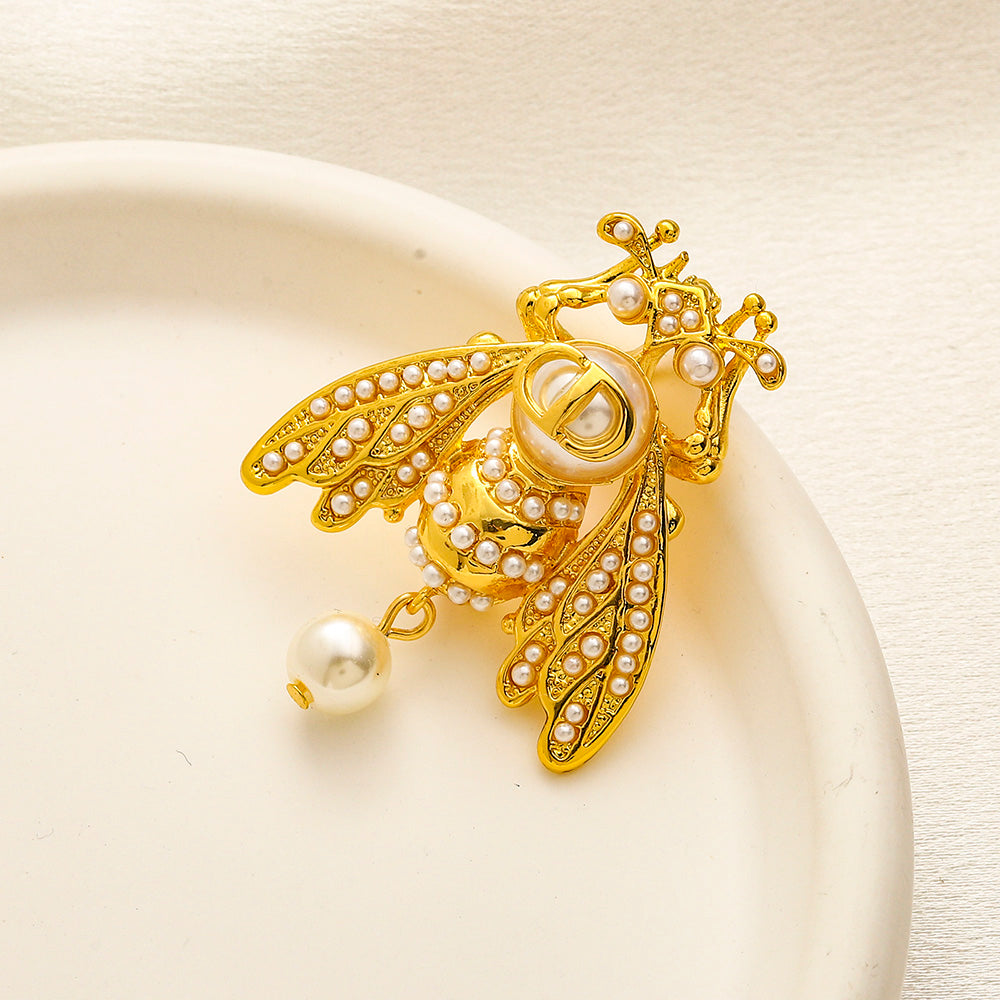 Alloy Stamped Logo Brooch,Brooches Collection、D*or Series