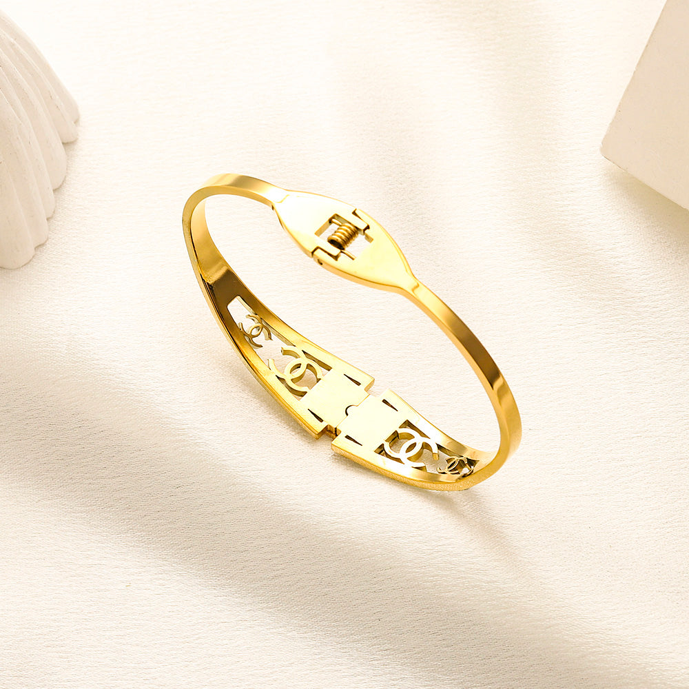 304 Stainless Steel Star Cutout Bangle Bracelet