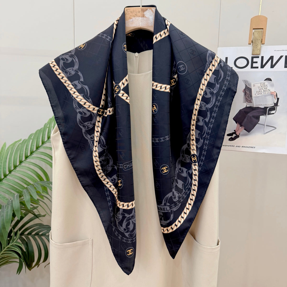 Chain Border Monogram Square Scarf - 90 x 90 cm