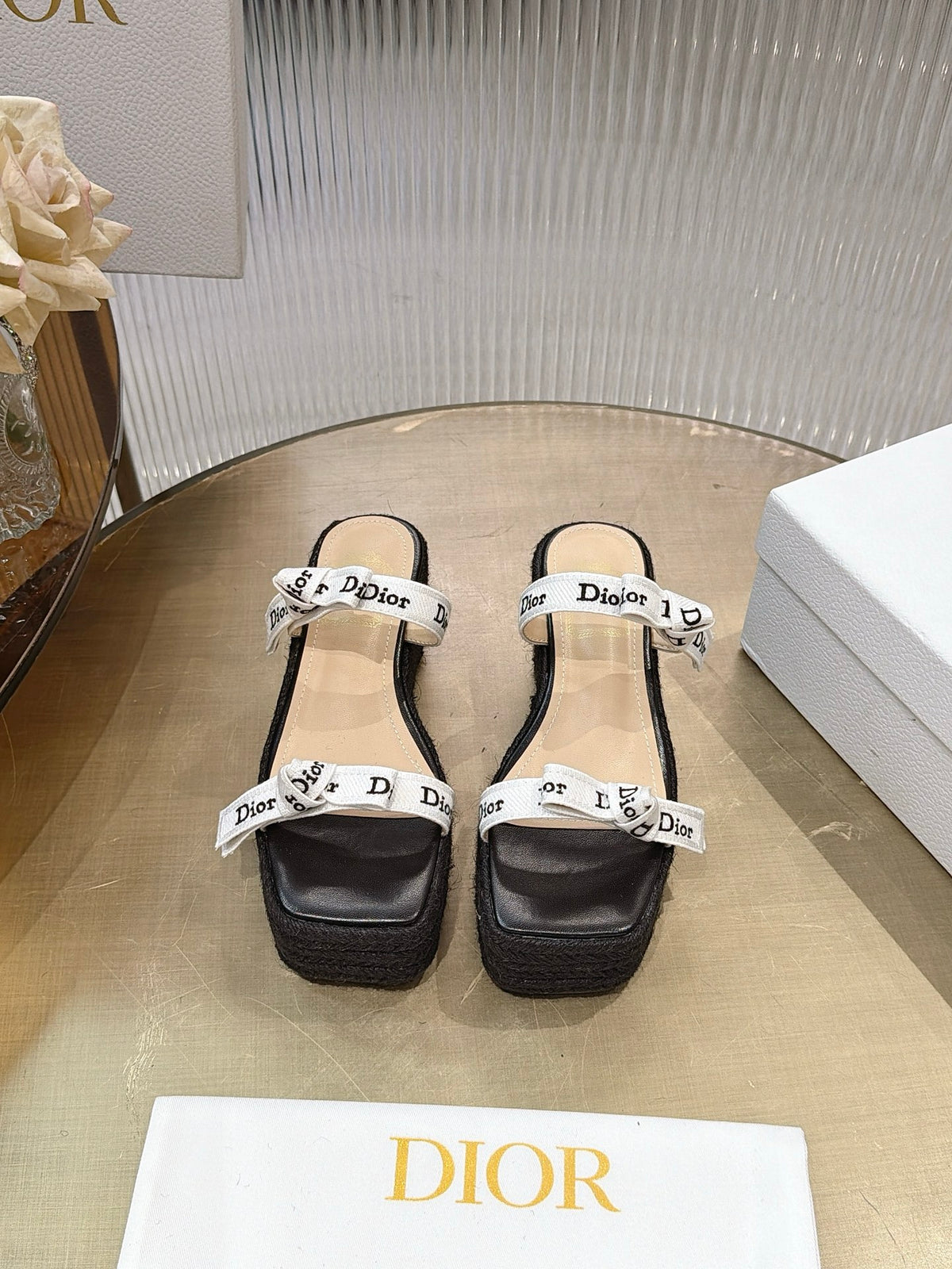 Fashion Sandals & Slippers Daily Footwear  D*or Series、Fashion Sandals & Slippers