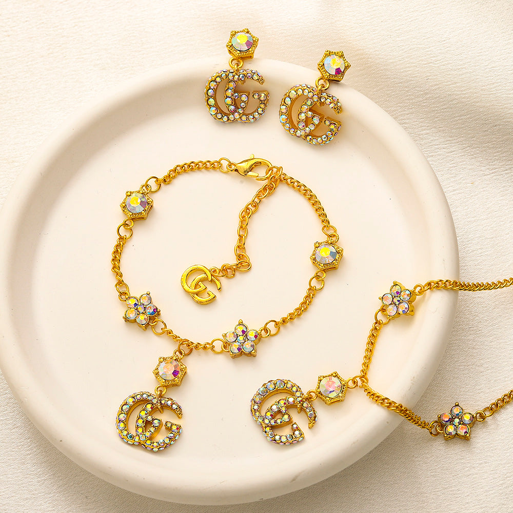 Schmuckset aus Ohrringen, Armband und Halskette aus Edelstahl 304