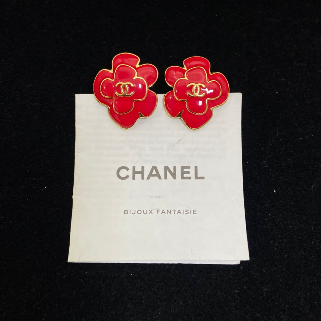 Layered Flower Stud Earrings