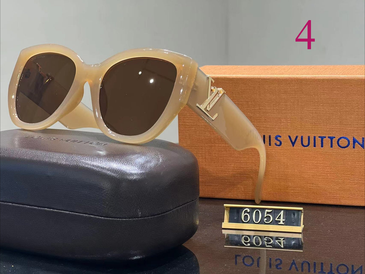 Oversized Butterfly Sunglasses with Rounded Frames