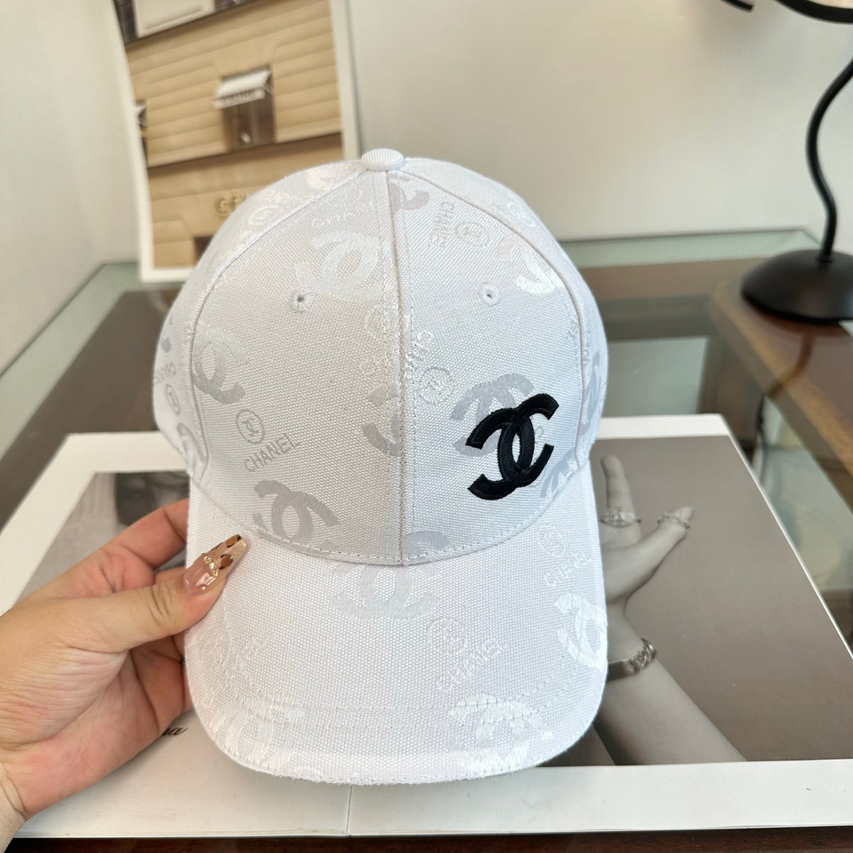 Trendy Unisex Fashion Baseball Cap  CH*NEL Series、Fashion Caps