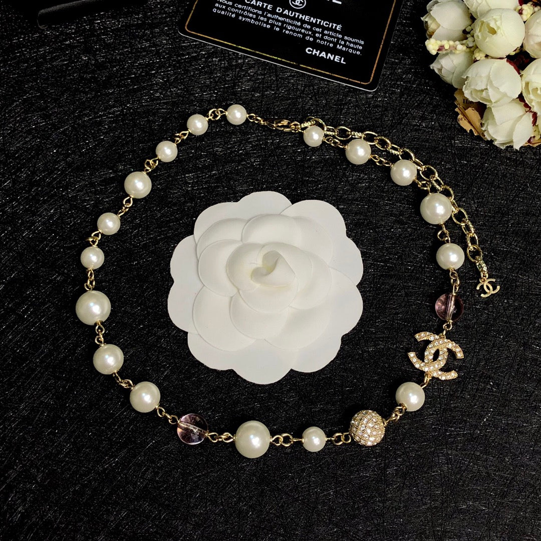 Pastel Stone Interlocking-C Link Necklace