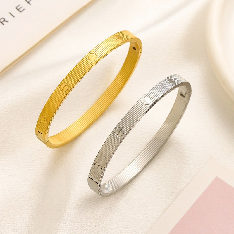 304 Stainless Steel Ribbed Screw-Motif Bangle Bracelet