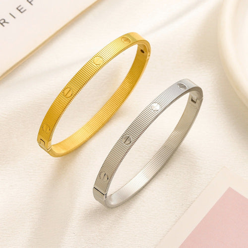 304 Stainless Steel Ribbed Screw-Motif Bangle Bracelet