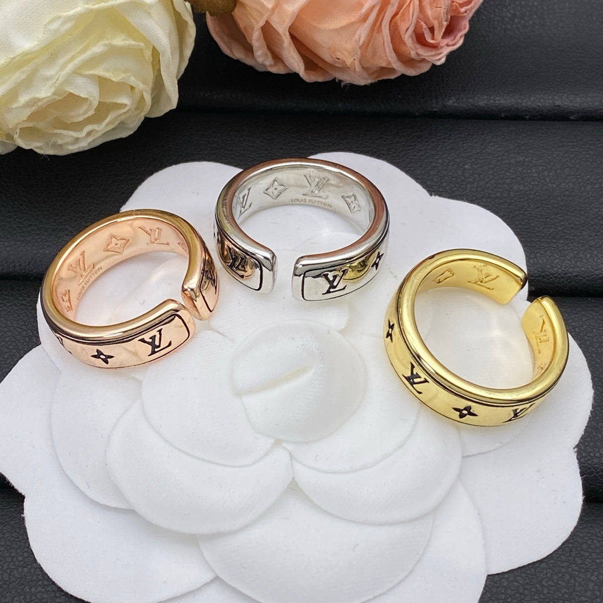 Premium Edition Ring,L*V Series、Rings Collection、𝐑𝐢𝐧𝐠𝐬（𝐇）