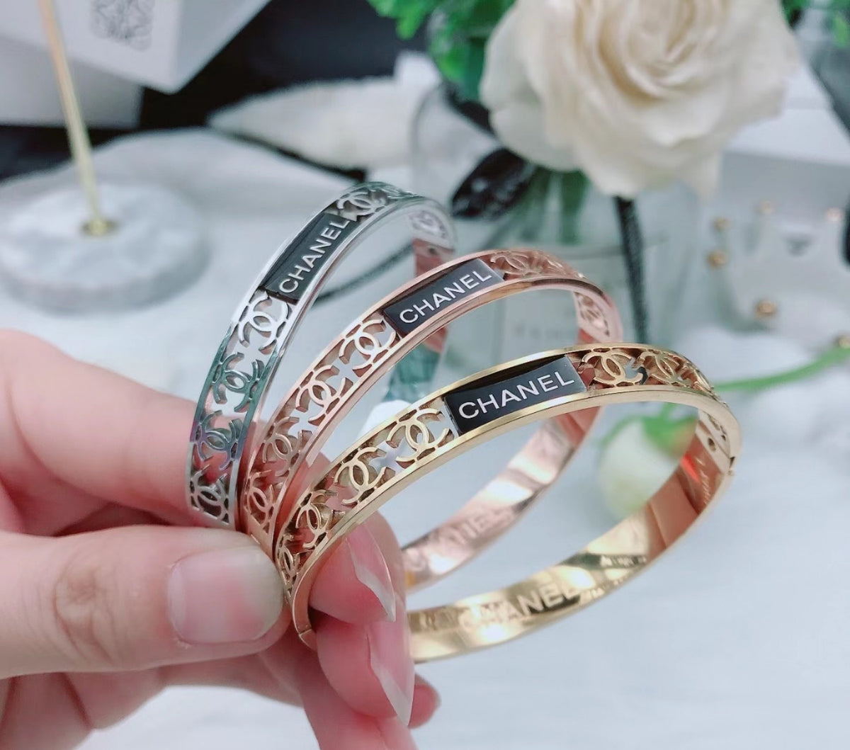 304 Stainless Steel Openwork Star & Letter Bangle Bracelet