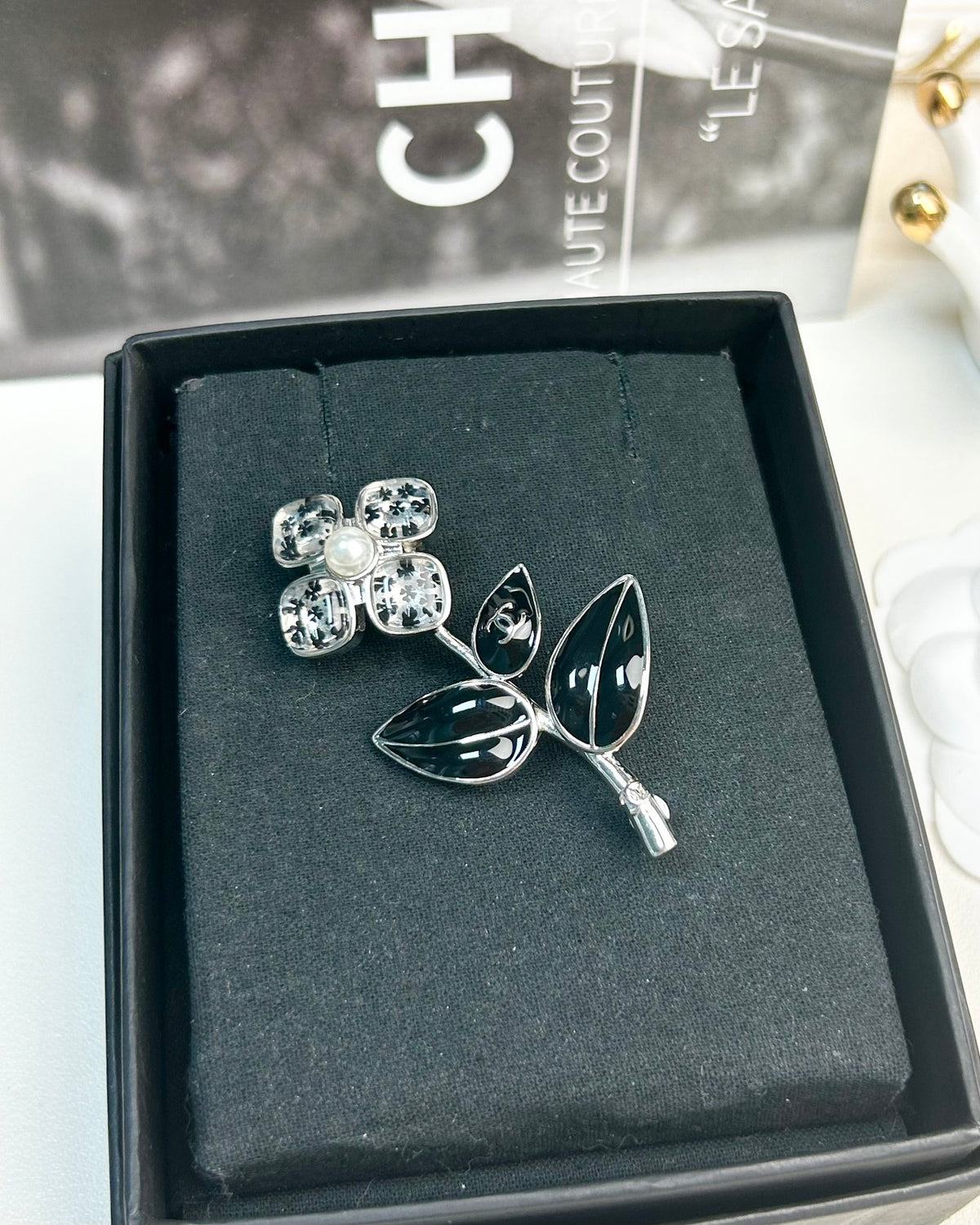 Premium Edition Brooch、Brooches Collection、CH*NEL Series、𝐁𝐫𝐨𝐨𝐜𝐡𝐞𝐬（𝐇）