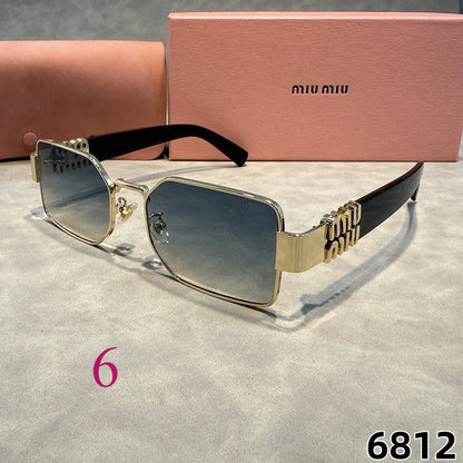 Oversized Navigator Sunglasses with Squared Lenses