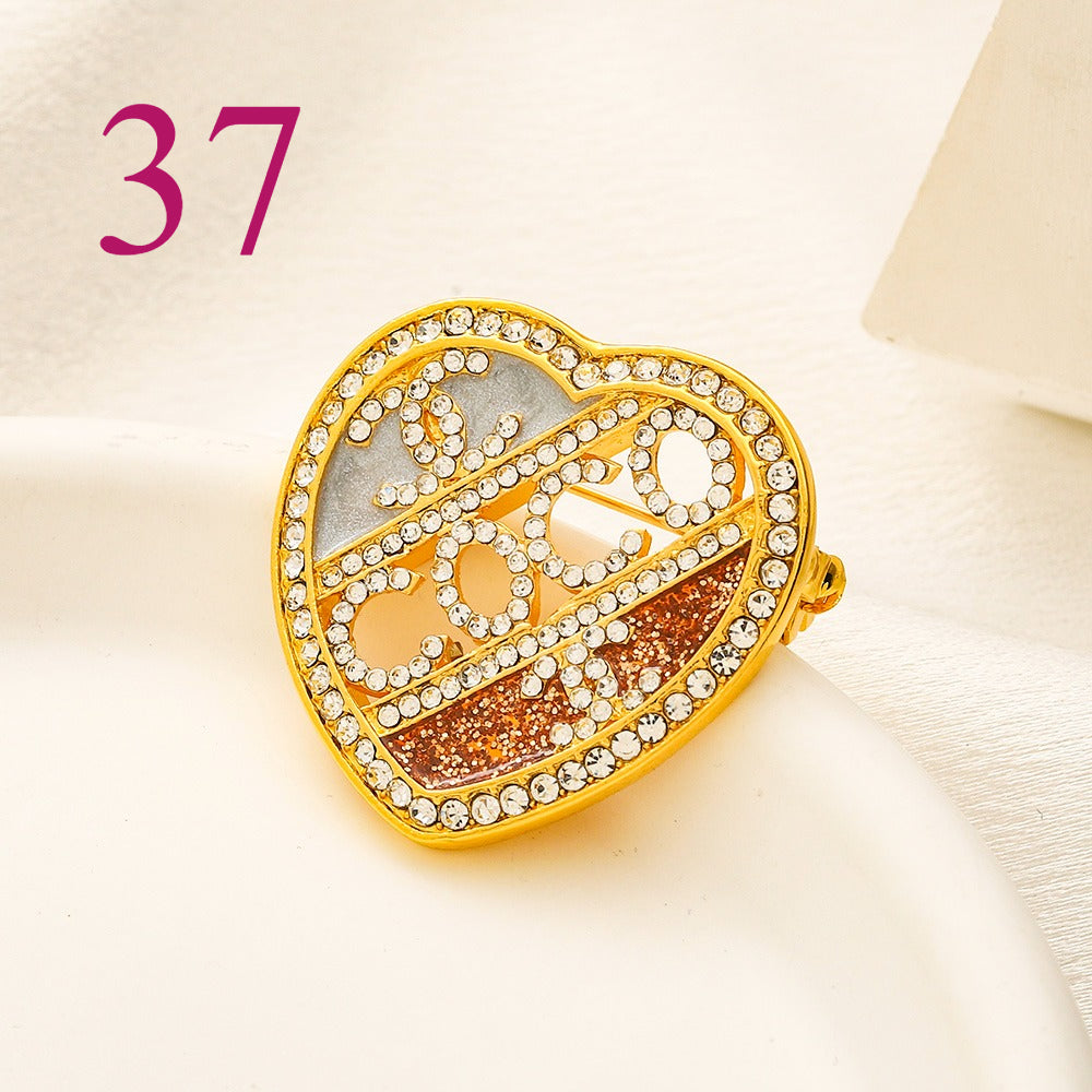Fashion Brooch Collection,Brooches Collection、CH*NEL Series