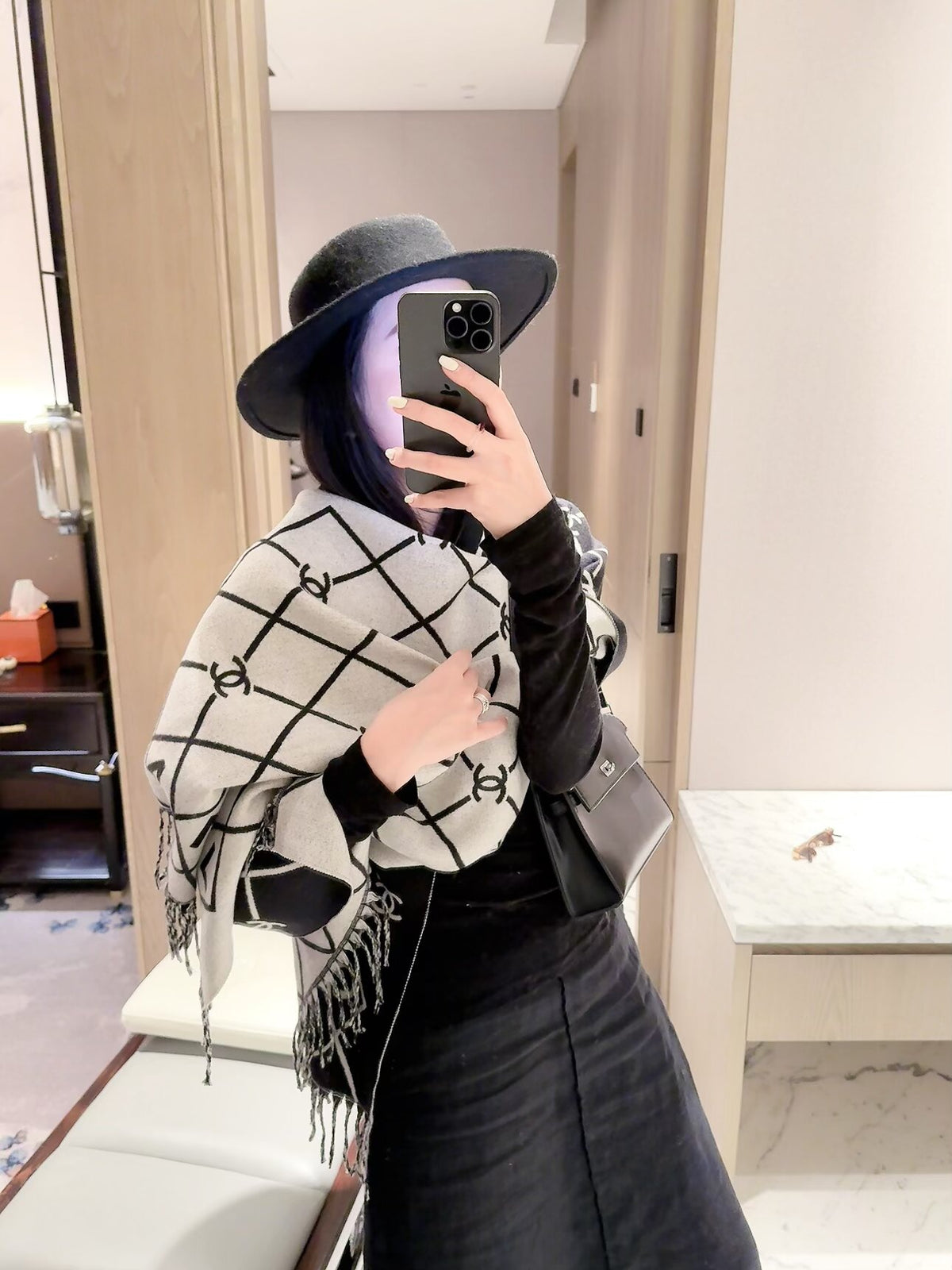 Diamond Lattice Wrap Scarf