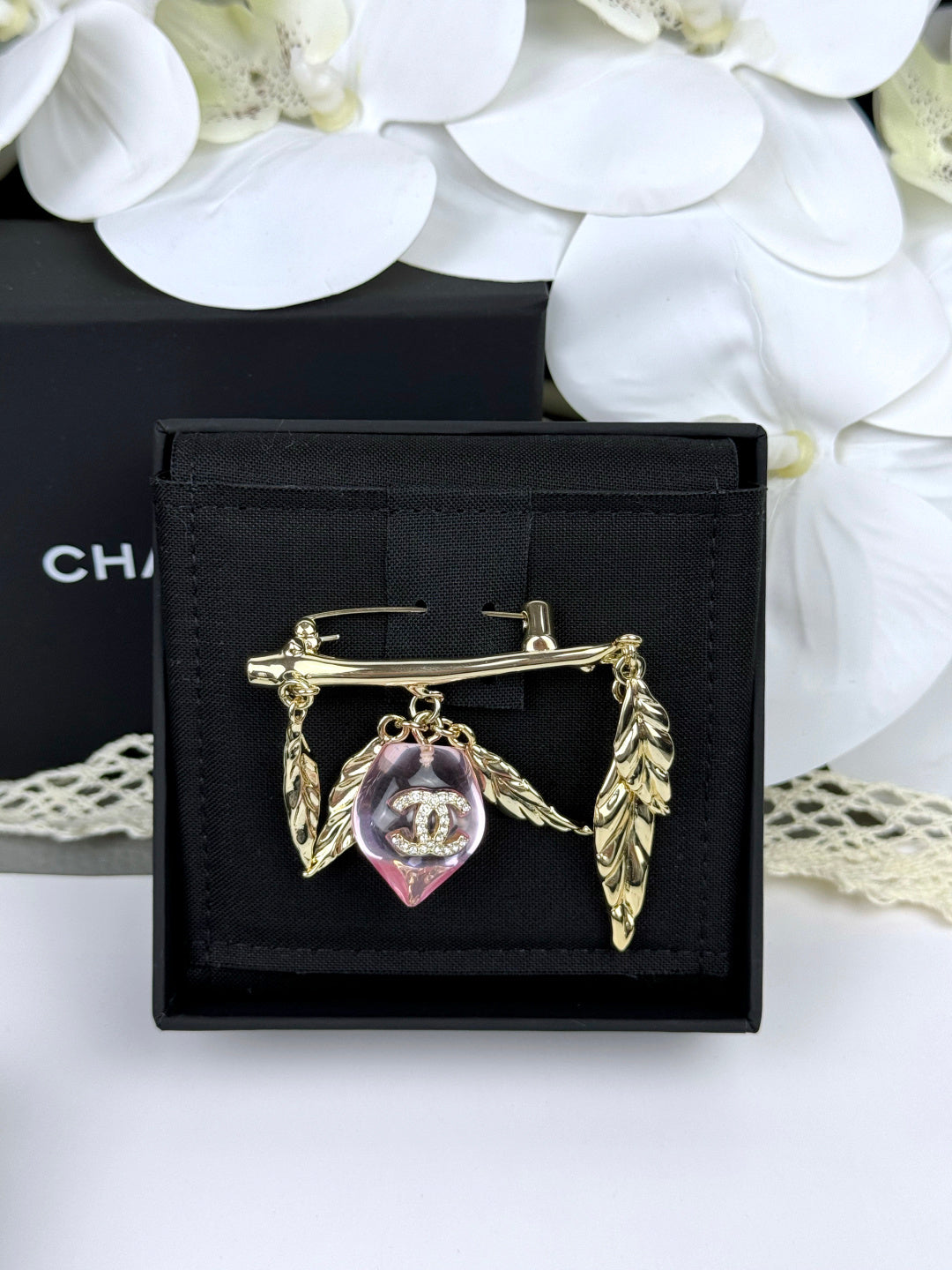 Premium Edition Brooch、Brooches Collection、CH*NEL Series、𝐁𝐫𝐨𝐨𝐜𝐡𝐞𝐬（𝐇）