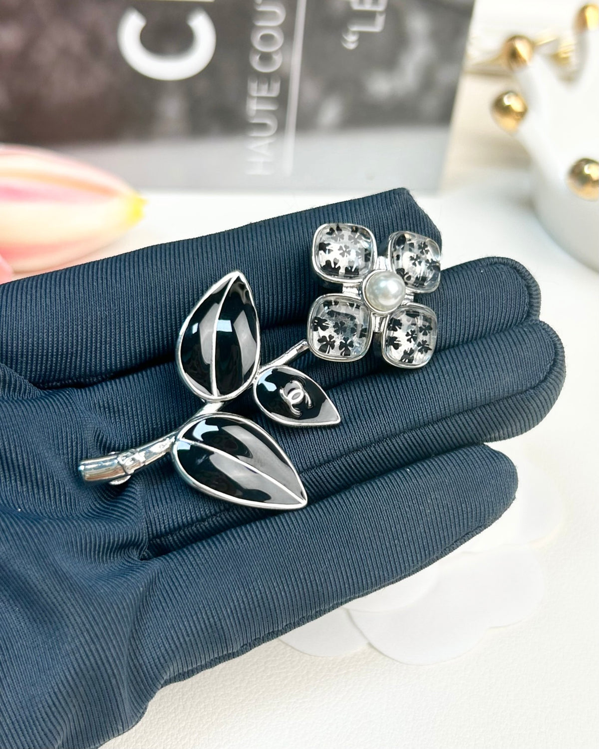 Premium Edition Brooch、Brooches Collection、CH*NEL Series、𝐁𝐫𝐨𝐨𝐜𝐡𝐞𝐬（𝐇）