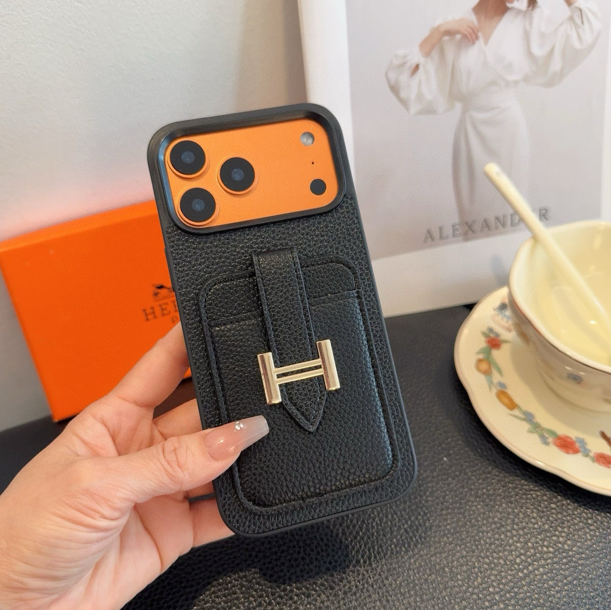 Fashion Aesthetic Shock Absorbing Protective Phone Case  He*mes Series、Fashion Phone Case