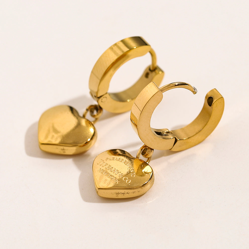 304 Stainless Steel Engraved Heart Charm Huggie Earrings