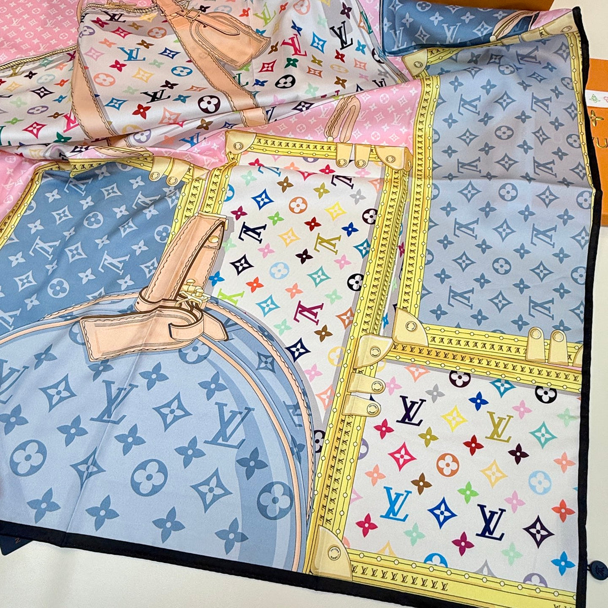 Contrast Border Floral Monogram Square Scarf - 90 x 90 cm