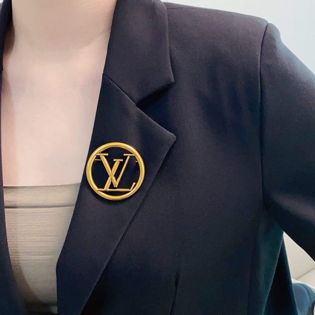 Premium Edition Brooch、Brooches Collection、L*V Series、𝐁𝐫𝐨𝐨𝐜𝐡𝐞𝐬（𝐇）