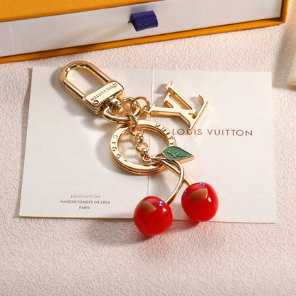 Premium Fashion Keychain Stylish Accessory、𝐊𝐞𝐲𝐜𝐡𝐚𝐢𝐧𝐬 & 𝐊𝐞𝐲 𝐑𝐢𝐧𝐠、L*V Series