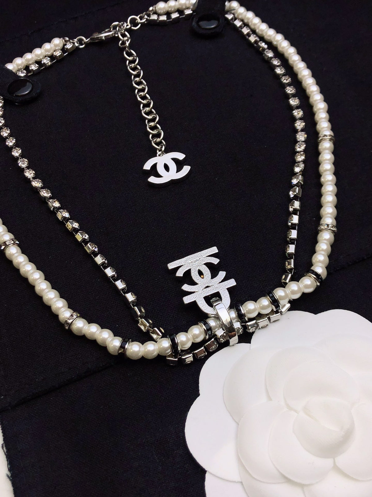 Double-Strand Beaded Interlocking-C Choker