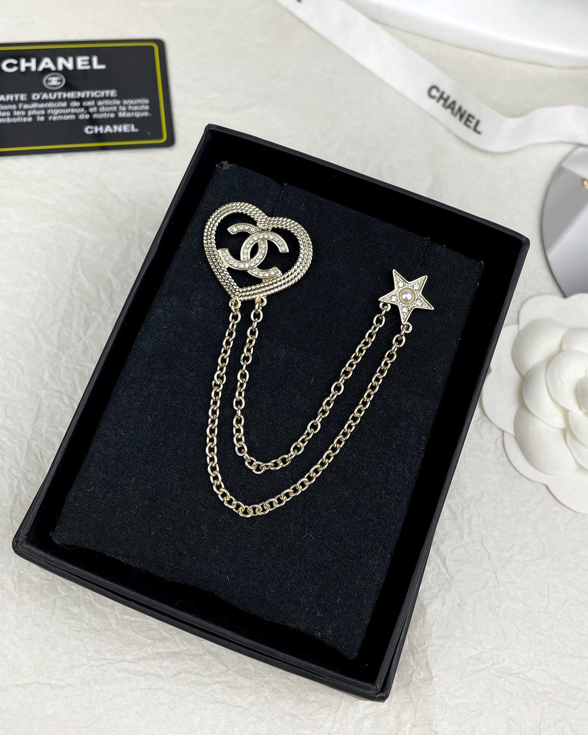 Premium Edition Brooch、Brooches Collection、CH*NEL Series、𝐁𝐫𝐨𝐨𝐜𝐡𝐞𝐬（𝐇）