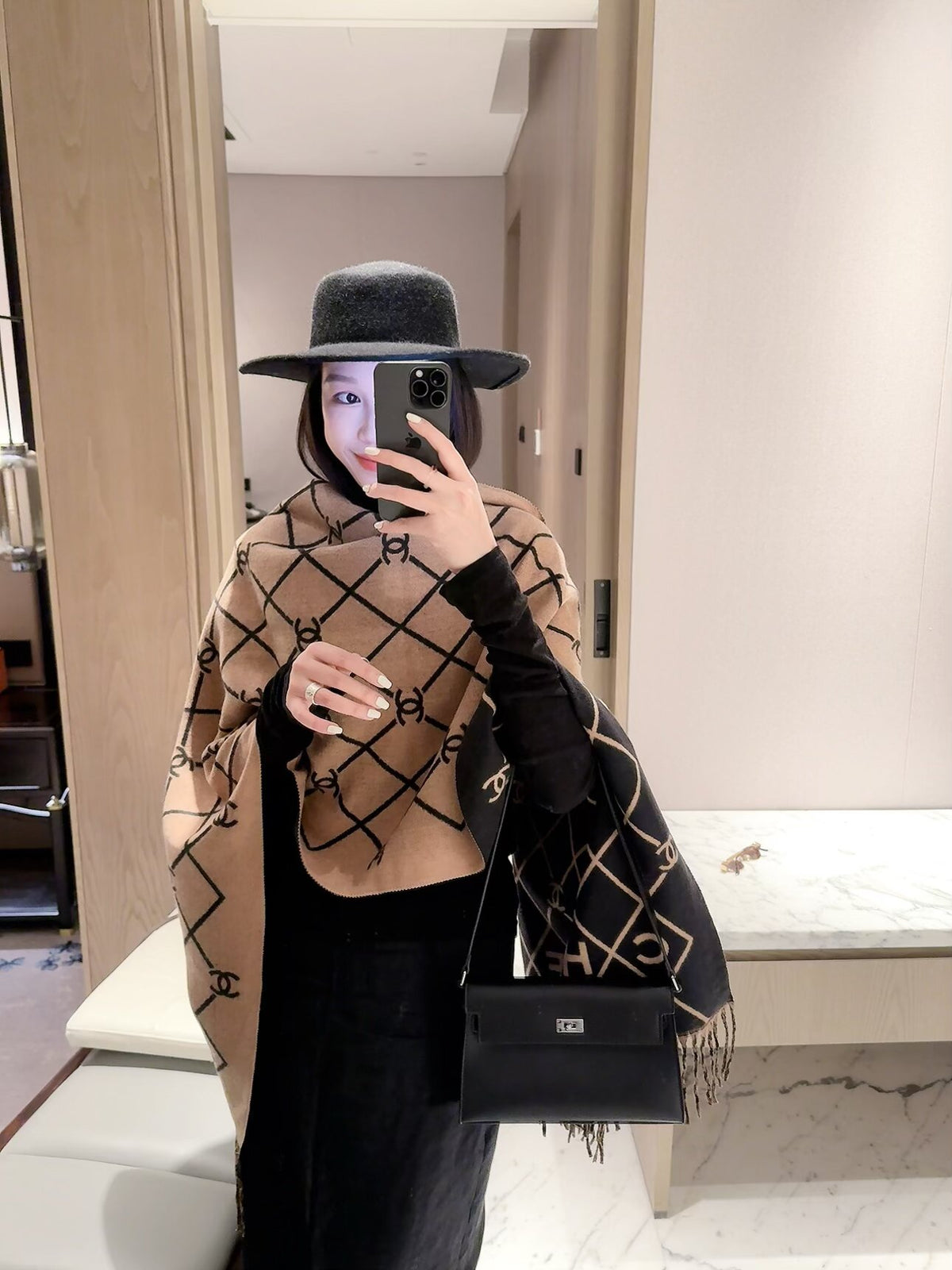Diamond Lattice Wrap Scarf