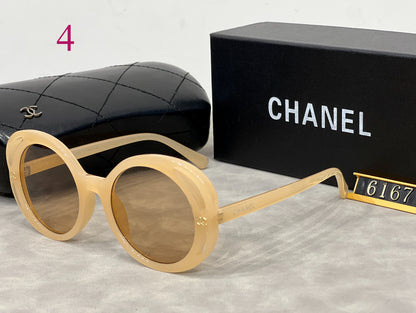 Oversized Round Sunglasses with Layered Rim Detail