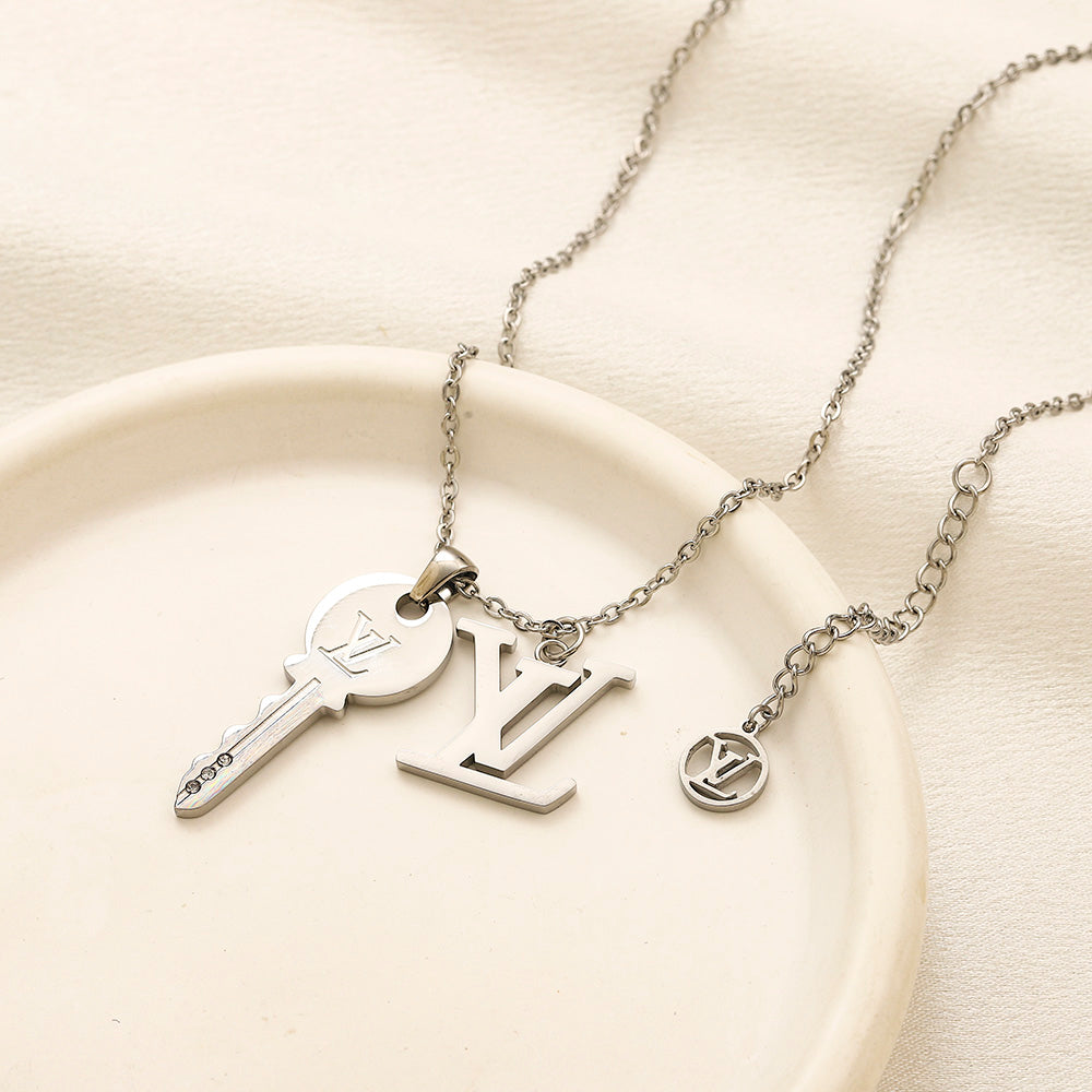 304 Stainless Steel Monogram Pendant Necklace with Floral Drop
